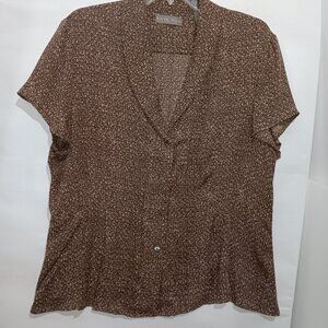 KATE HILL  Women's Blouse - Size 18 - Short Sleeve - Smoking Collar.